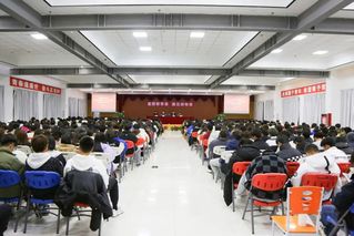 色情短剧
开展“鉴朋辈青春，...